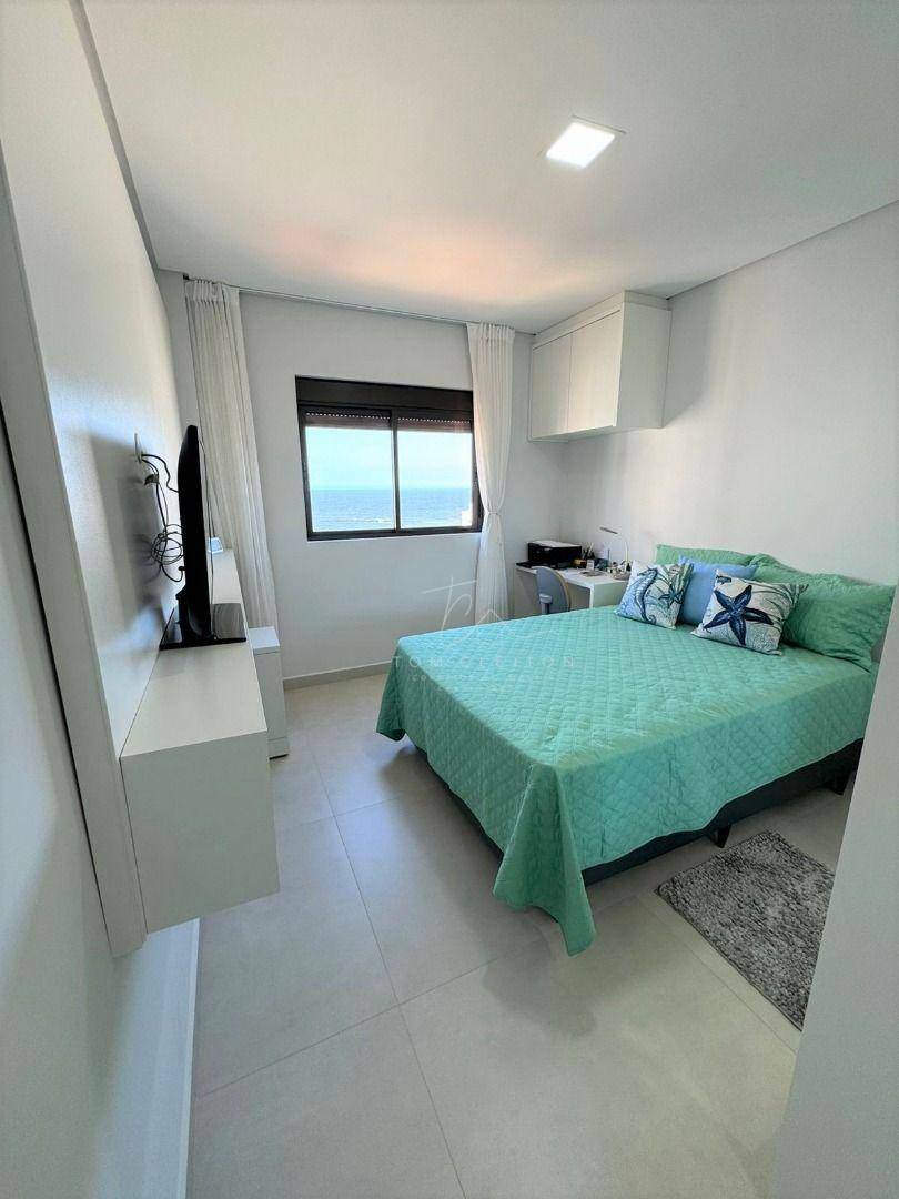 Apartamento à venda com 3 quartos, 111m² - Foto 9