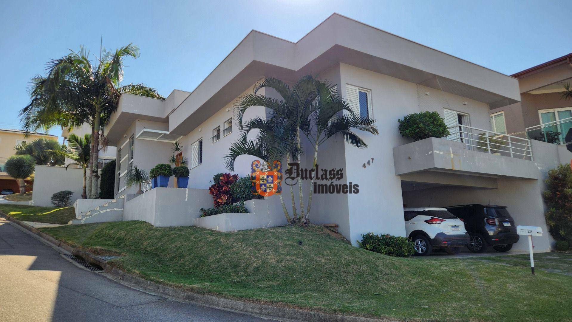 Casa de Condomínio à venda com 3 quartos, 257m² - Foto 3