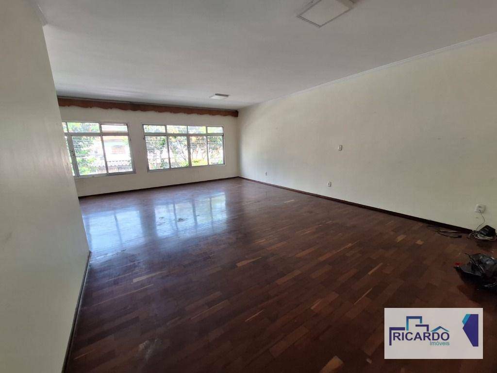 Casa à venda com 4 quartos, 300m² - Foto 11