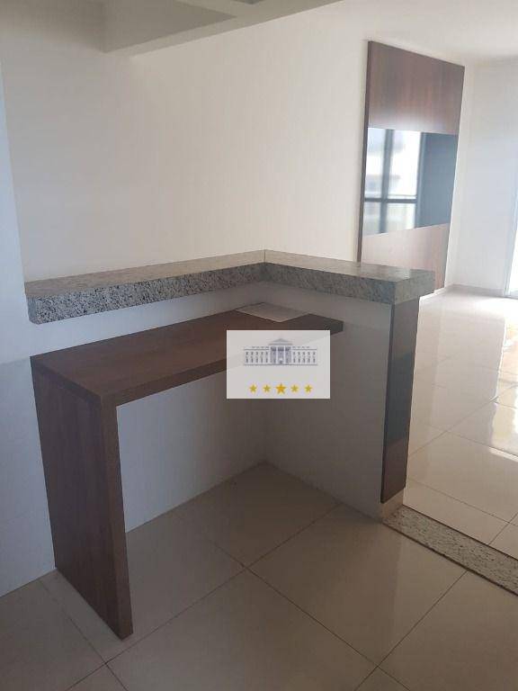 Apartamento à venda com 3 quartos, 90m² - Foto 2