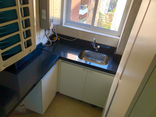 Apartamento à venda com 2 quartos, 71m² - Foto 3