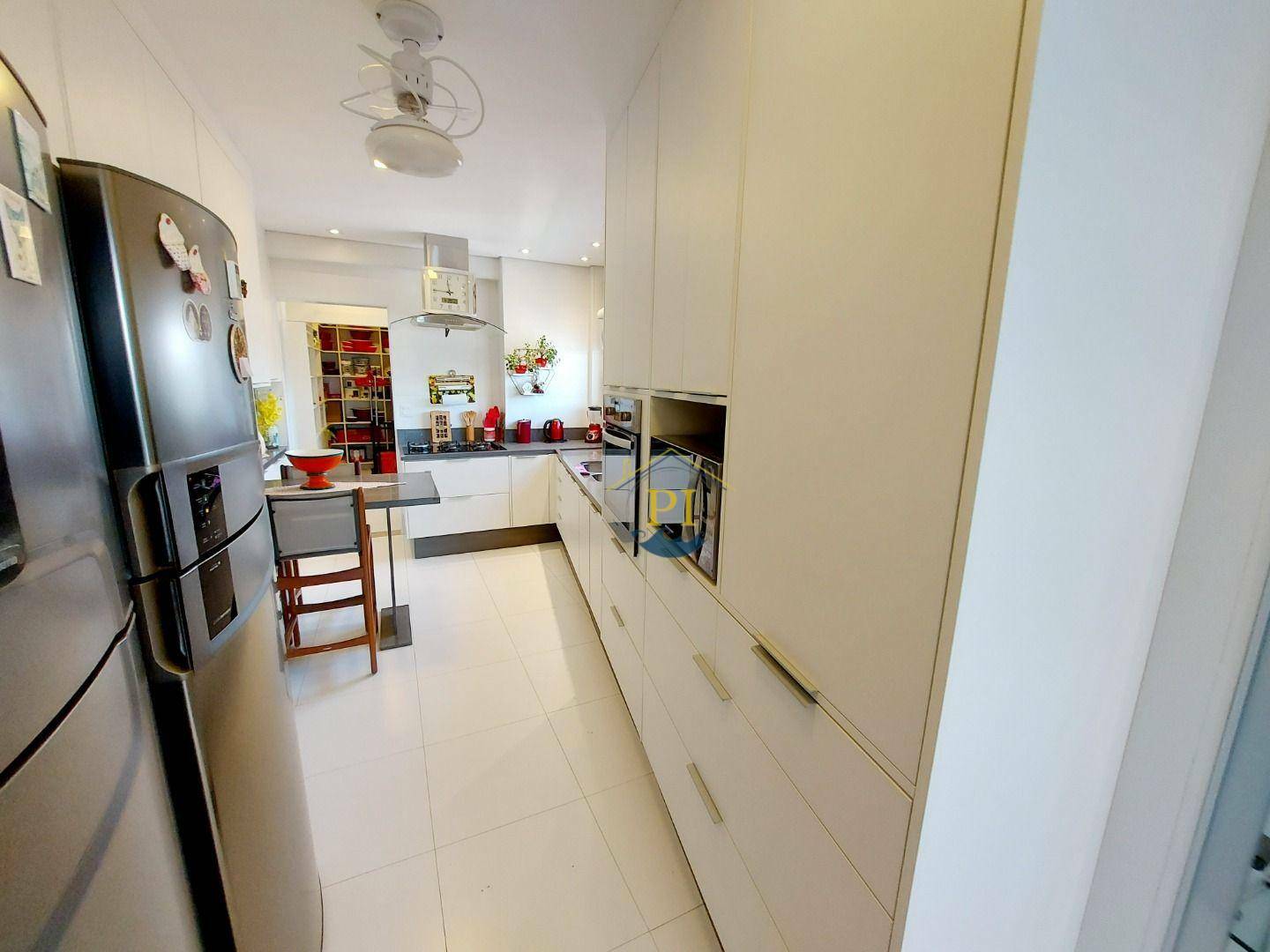 Apartamento à venda com 4 quartos, 212m² - Foto 37