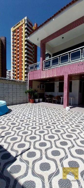 Casa à venda e aluguel com 4 quartos, 221m² - Foto 6