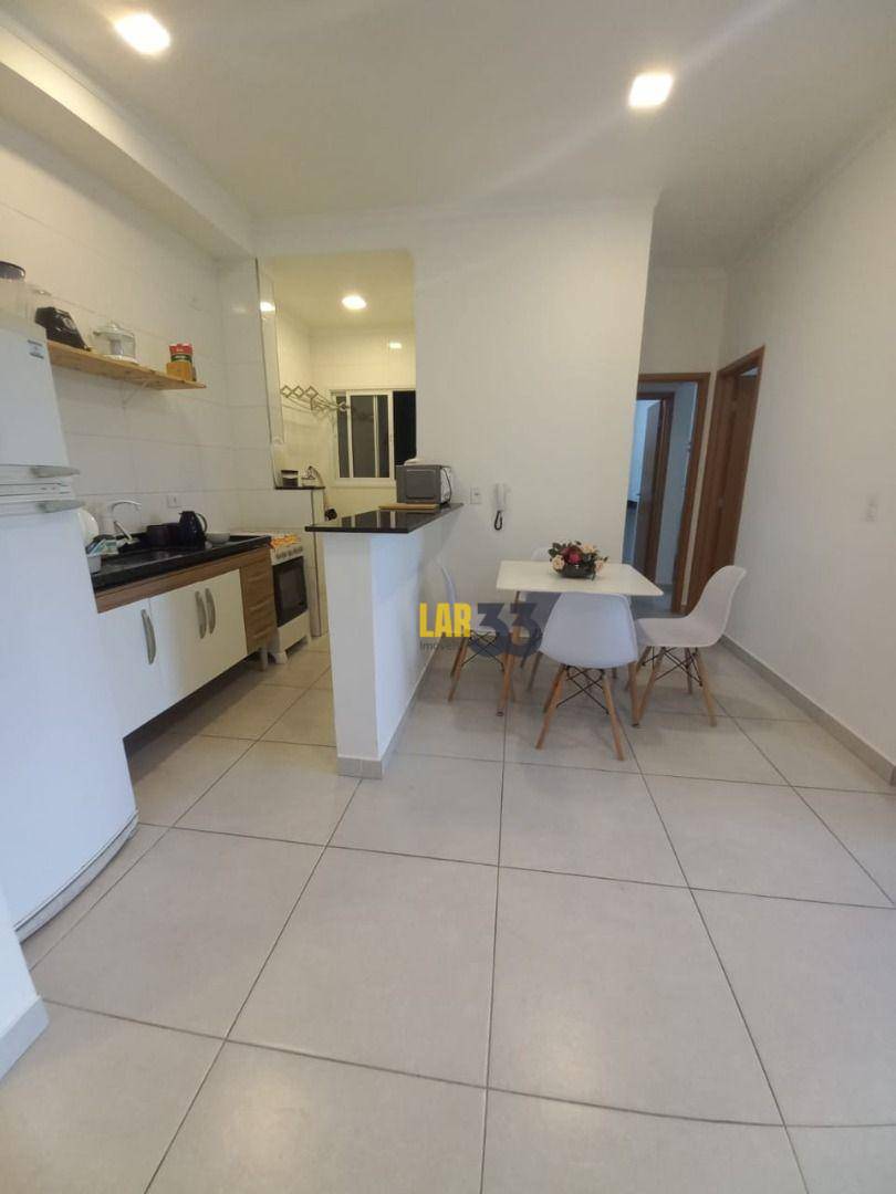 Apartamento à venda com 2 quartos, 62m² - Foto 4