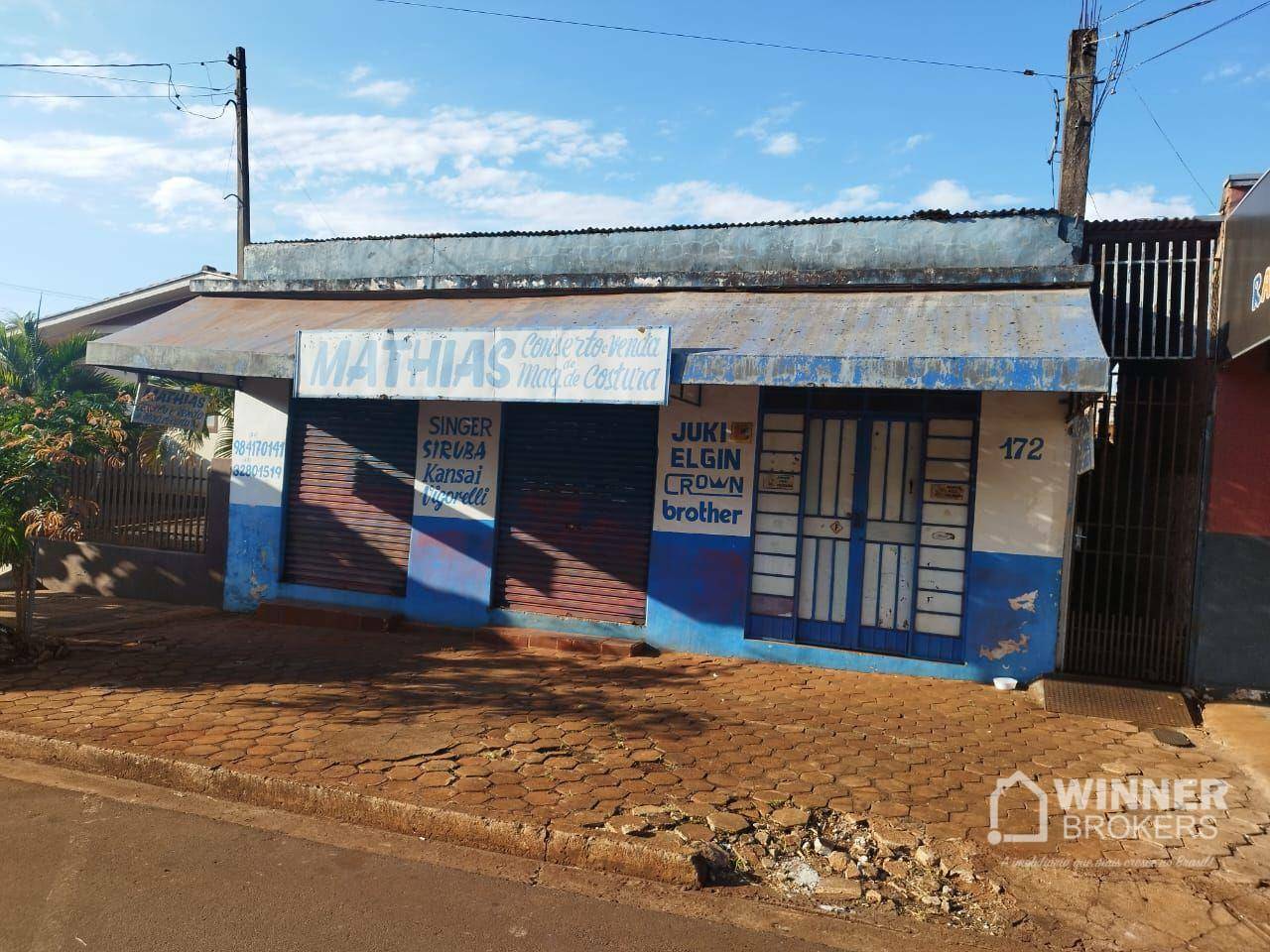 Casa à venda com 3 quartos, 130m² - Foto 1