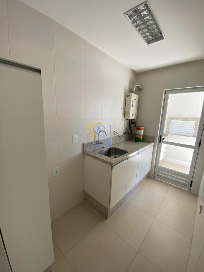 Apartamento para alugar com 3 quartos, 116m² - Foto 12