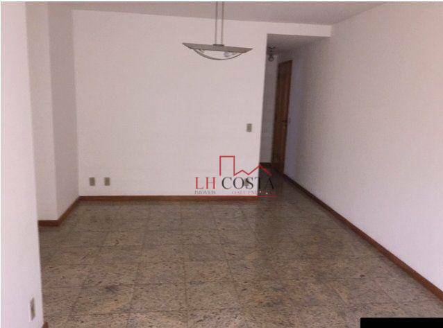 Apartamento à venda com 2 quartos, 85m² - Foto 4