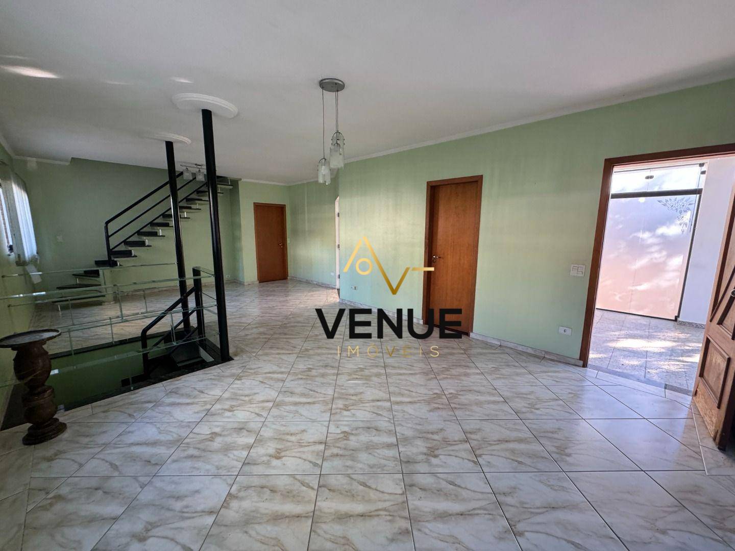 Casa de Condomínio à venda e aluguel com 3 quartos, 300m² - Foto 25