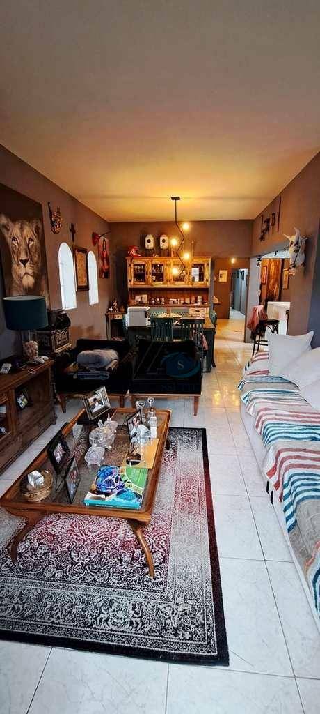 Sobrado à venda com 4 quartos, 195m² - Foto 1