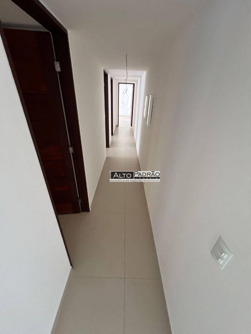 Apartamento à venda com 4 quartos, 234m² - Foto 8