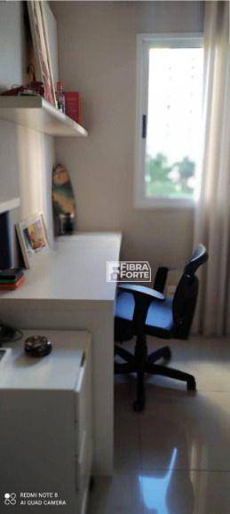 Apartamento à venda com 2 quartos, 63m² - Foto 13