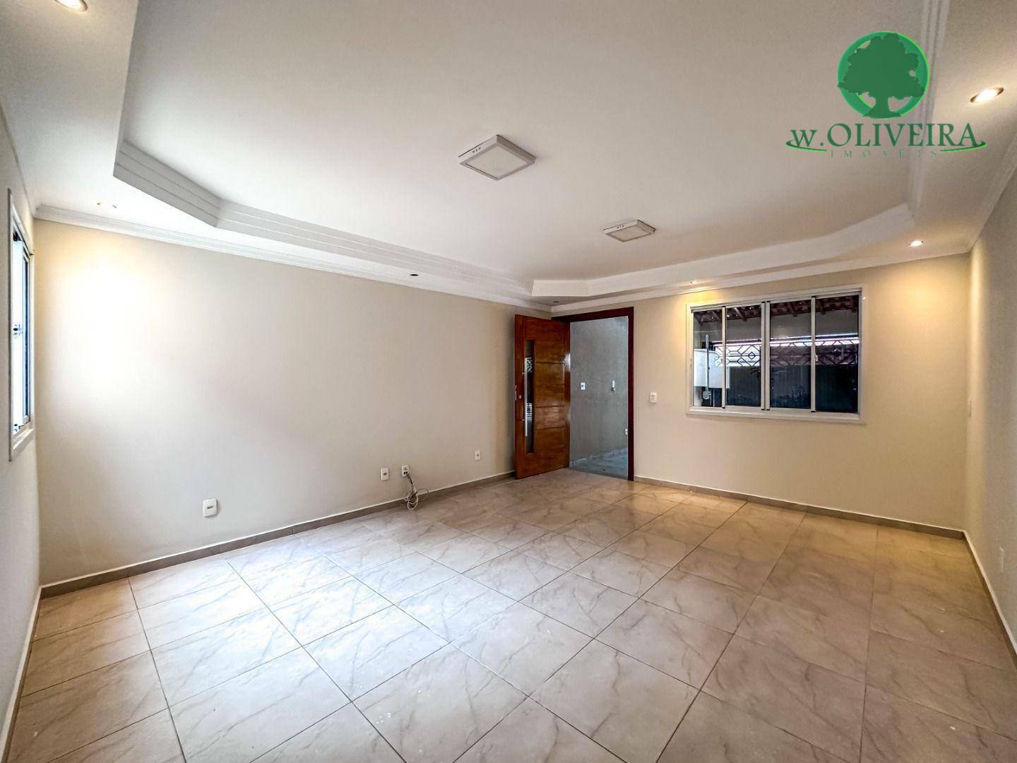 Casa à venda com 3 quartos, 203m² - Foto 4