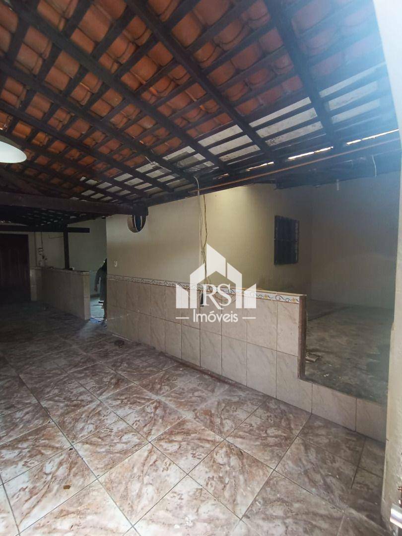 Casa à venda com 3 quartos, 230m² - Foto 12