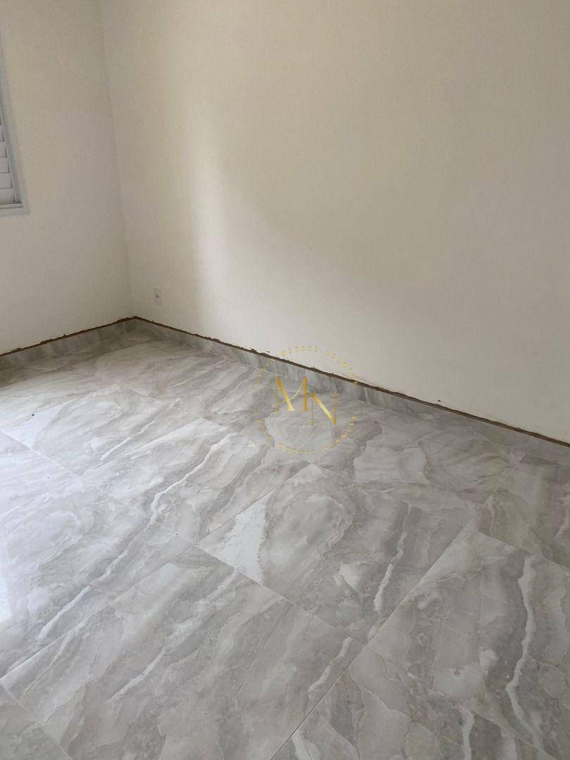 Apartamento à venda com 2 quartos, 57m² - Foto 13