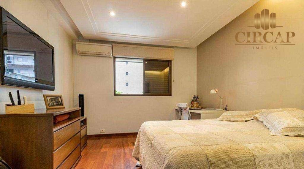 Apartamento à venda com 3 quartos, 246m² - Foto 6