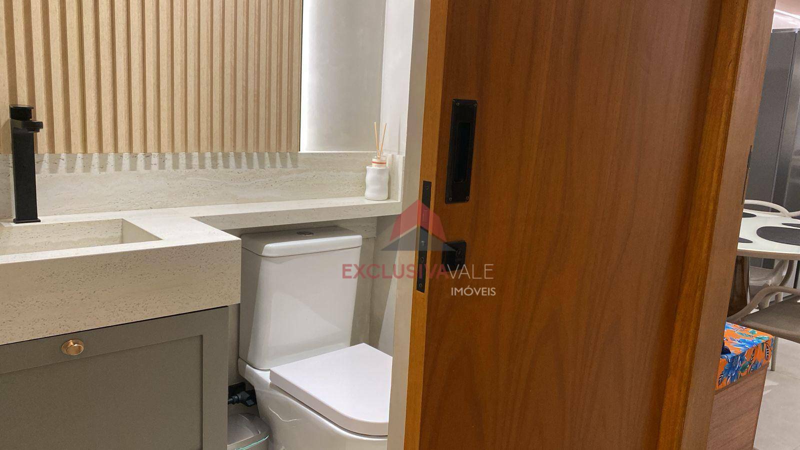 Apartamento à venda com 4 quartos, 247m² - Foto 28