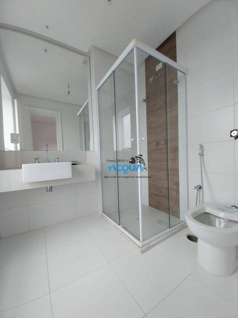 Apartamento à venda com 3 quartos, 175m² - Foto 10