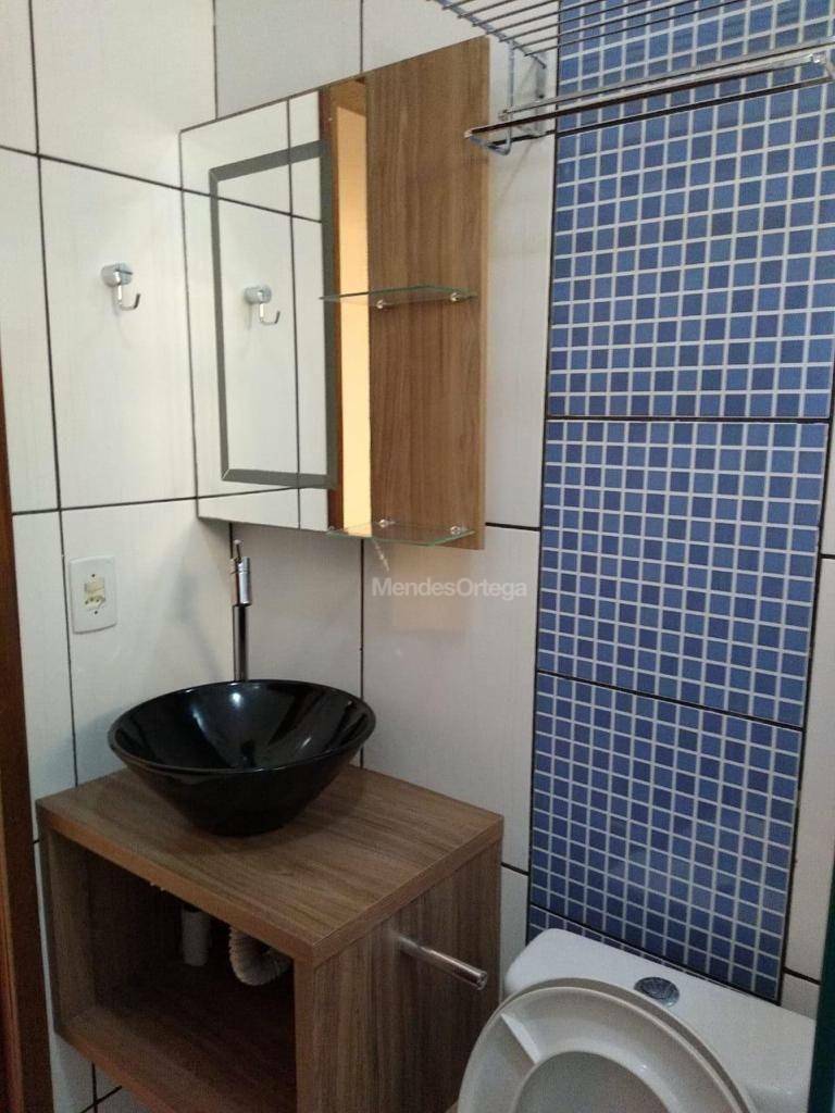 Casa à venda com 3 quartos, 105m² - Foto 7