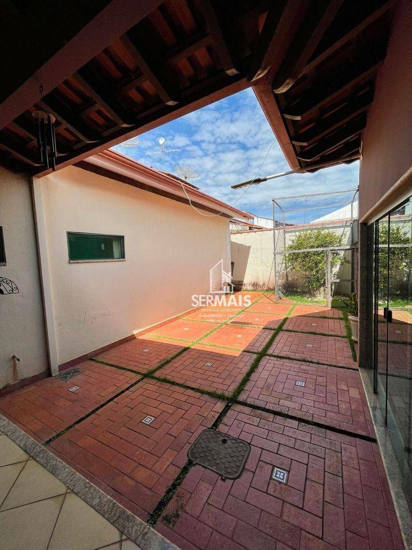 Casa de Condomínio à venda com 5 quartos, 280m² - Foto 21