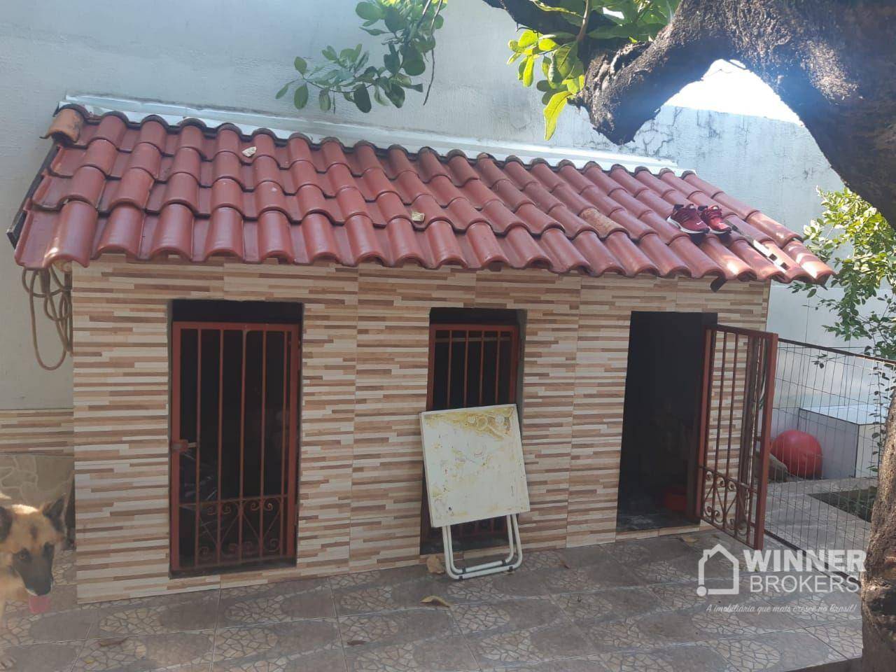 Casa à venda com 3 quartos, 200m² - Foto 18