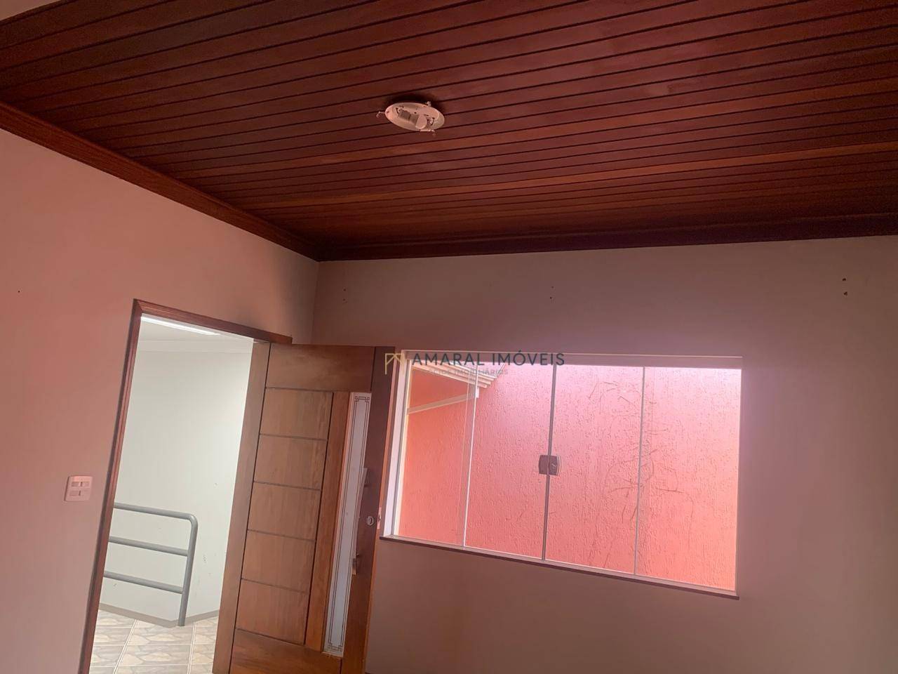 Casa à venda e aluguel com 4 quartos, 200m² - Foto 13