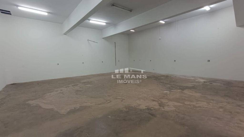 Depósito-Galpão-Armazém para alugar, 400m² - Foto 3