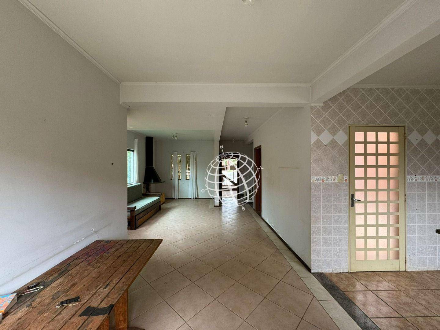 Casa à venda com 4 quartos, 149m² - Foto 13