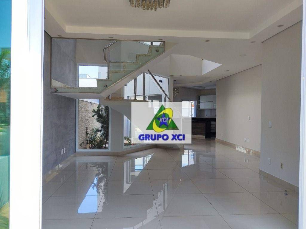 Sobrado à venda com 3 quartos, 255m² - Foto 4