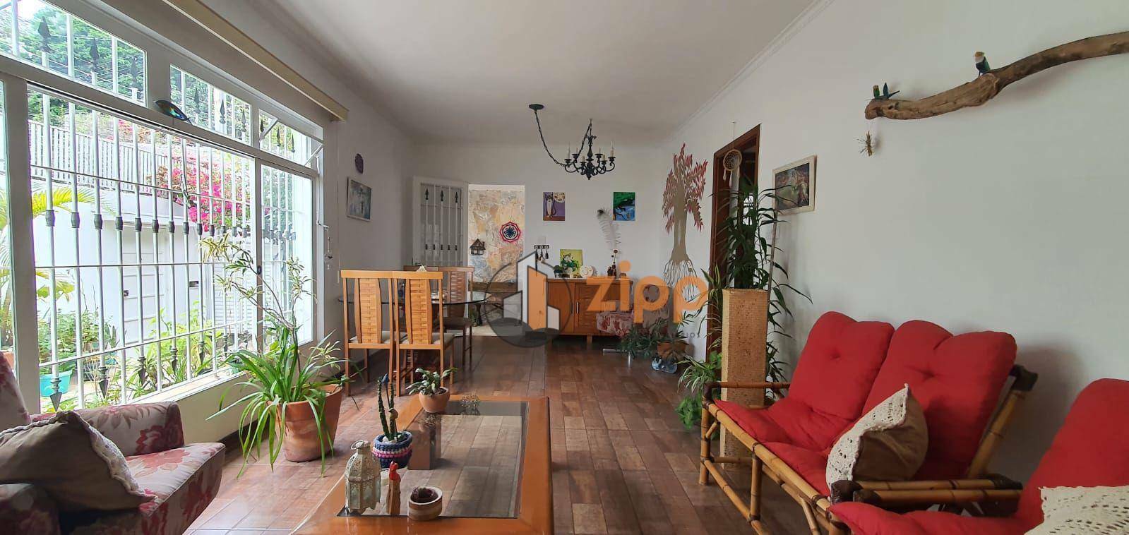 Casa à venda com 4 quartos, 197m² - Foto 14