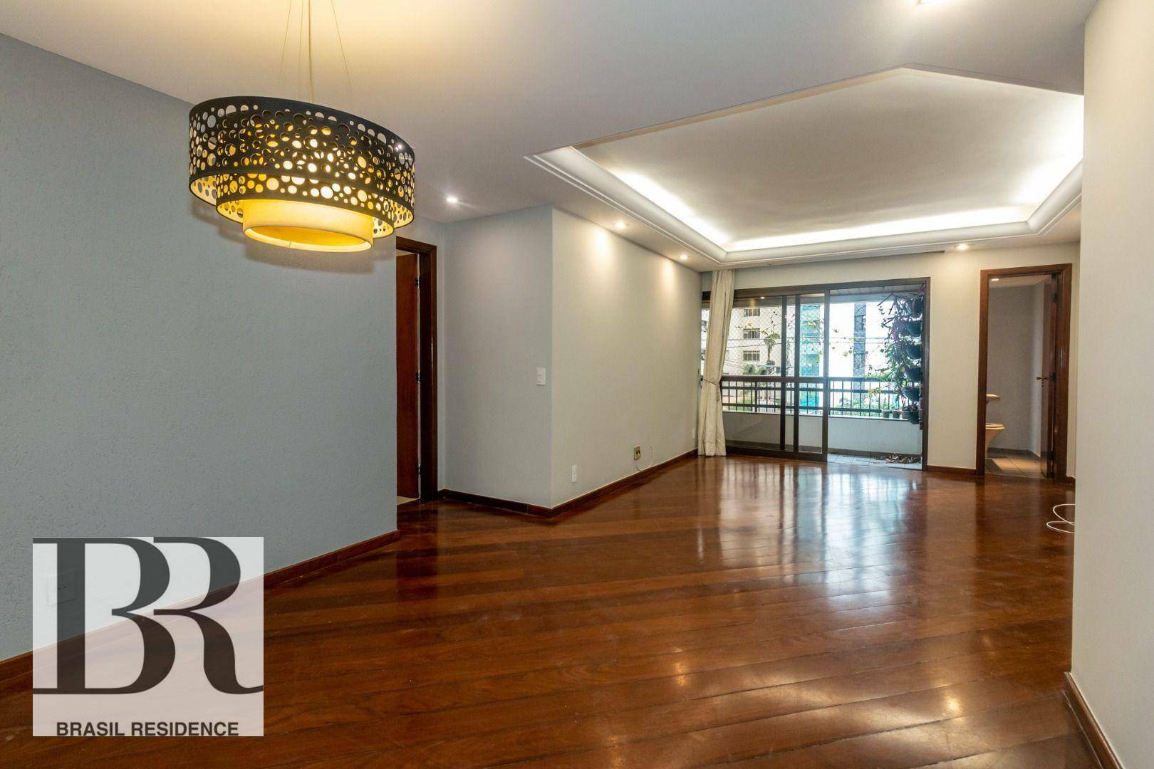 Apartamento para alugar com 4 quartos, 140m² - Foto 1