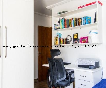 Apartamento à venda com 2 quartos, 60m² - Foto 11