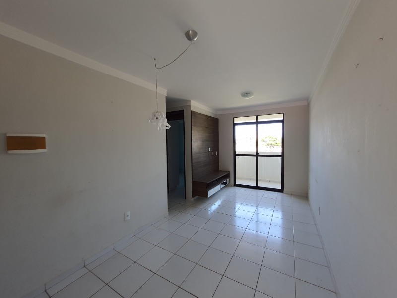 Apartamento à venda com 2 quartos, 69m² - Foto 1