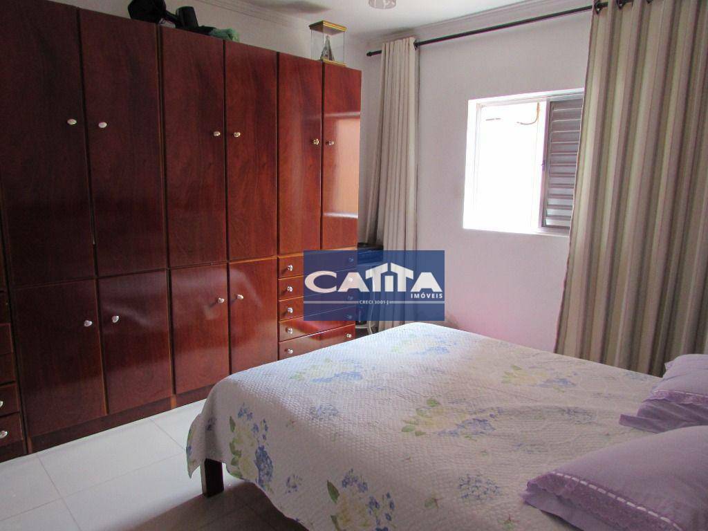 Casa à venda com 4 quartos, 200m² - Foto 10