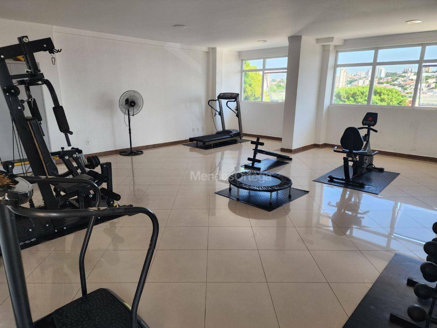 Apartamento para alugar com 3 quartos, 110m² - Foto 28