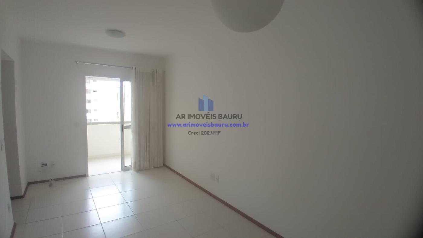 Apartamento à venda com 2 quartos, 62m² - Foto 3