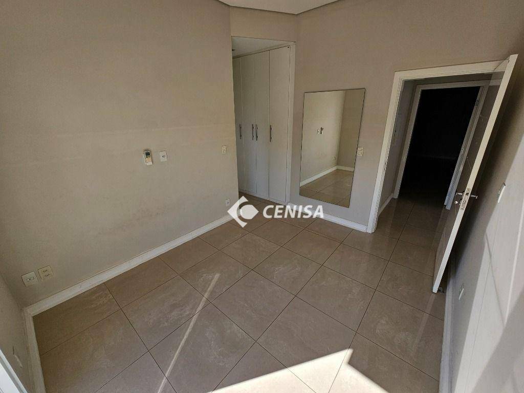 Casa de Condomínio à venda e aluguel com 3 quartos, 330m² - Foto 39