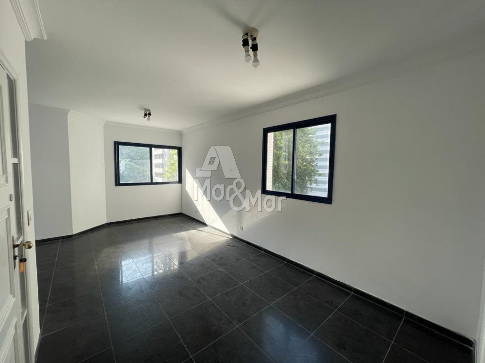 Apartamento à venda com 3 quartos, 137m² - Foto 4