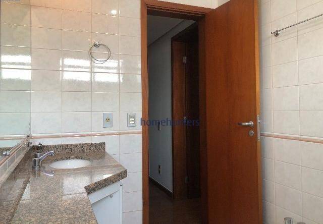 Apartamento para alugar com 4 quartos, 220m² - Foto 24