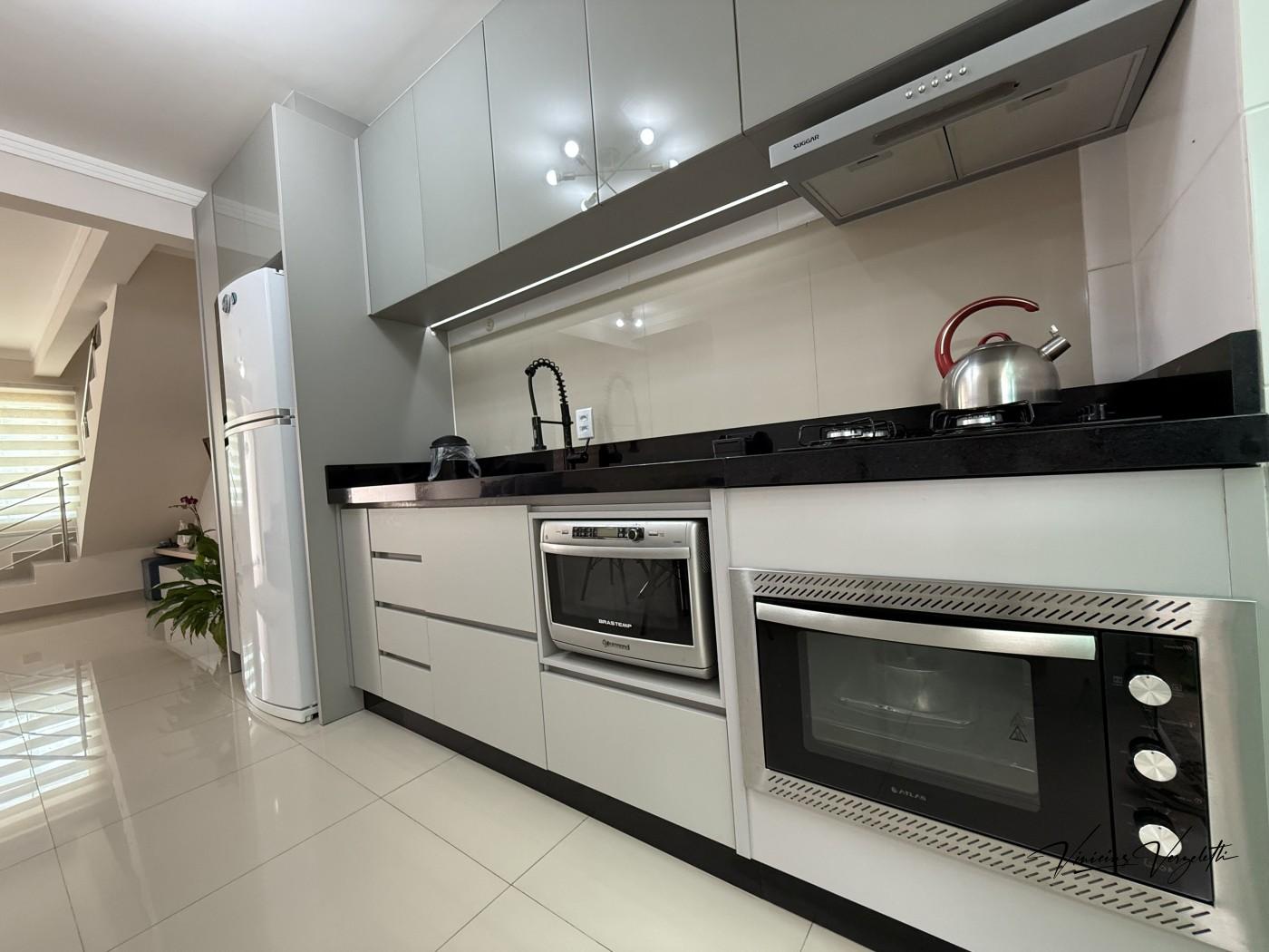Sobrado à venda com 2 quartos, 82m² - Foto 14