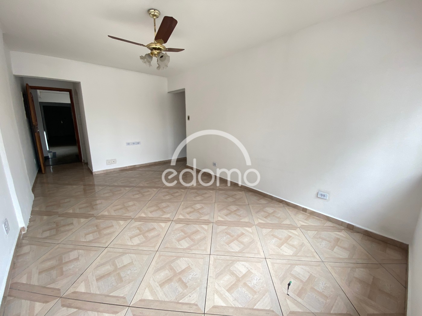 Apartamento para alugar com 1 quarto, 65m² - Foto 2