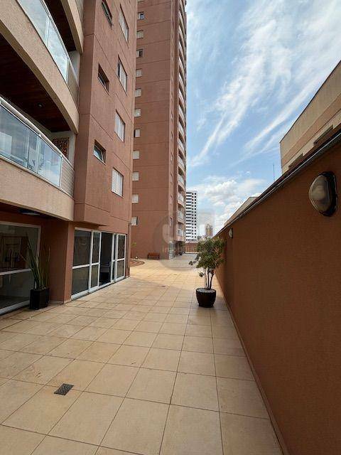 Apartamento à venda com 3 quartos, 98m² - Foto 19