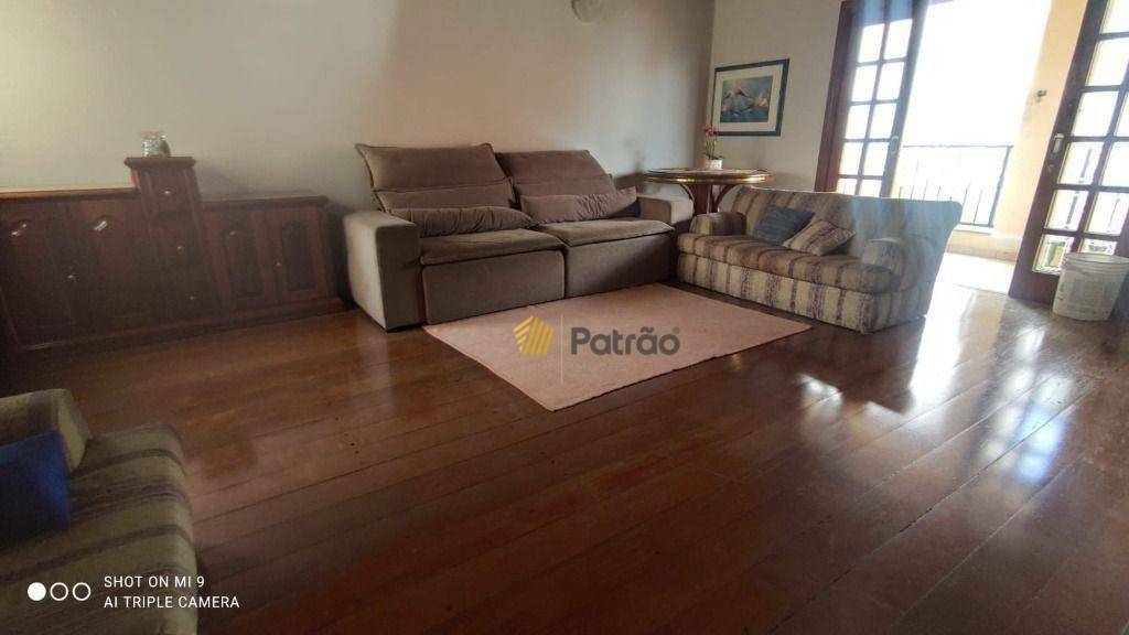 Sobrado à venda com 3 quartos, 320m² - Foto 19