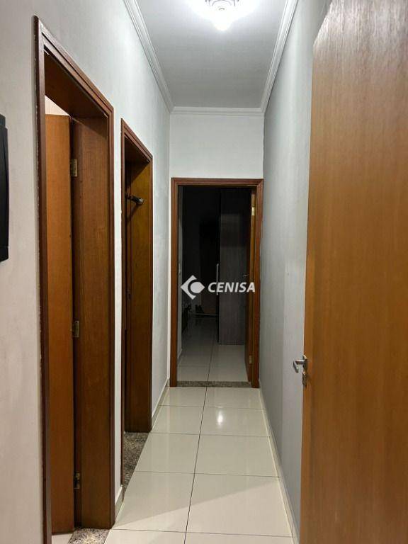 Casa à venda com 2 quartos, 100m² - Foto 6