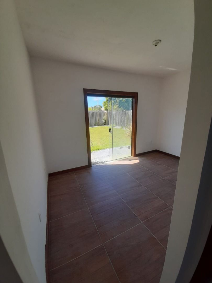 Casa à venda com 3 quartos, 108m² - Foto 29