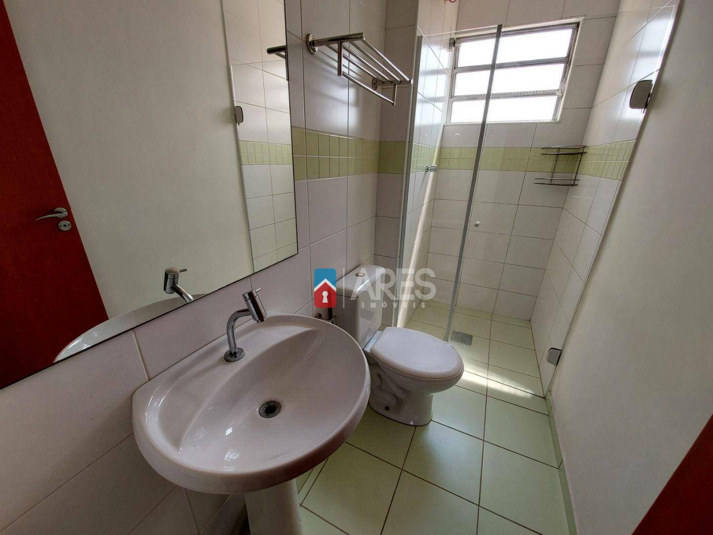 Apartamento para alugar com 3 quartos, 83m² - Foto 5