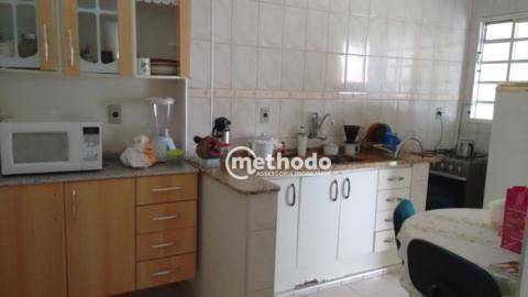 Casa à venda com 2 quartos, 250m² - Foto 16