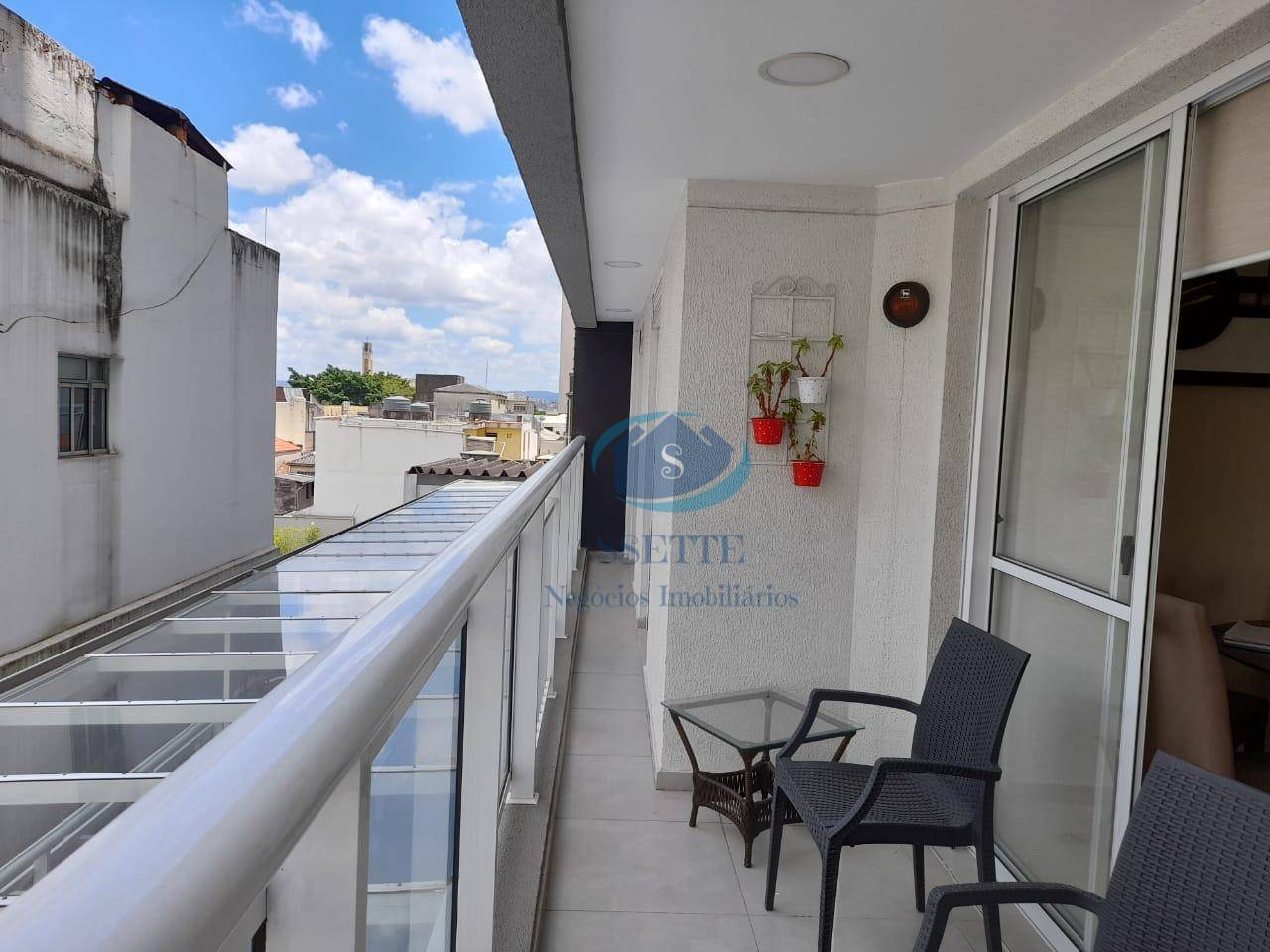 Apartamento à venda com 2 quartos, 59m² - Foto 18