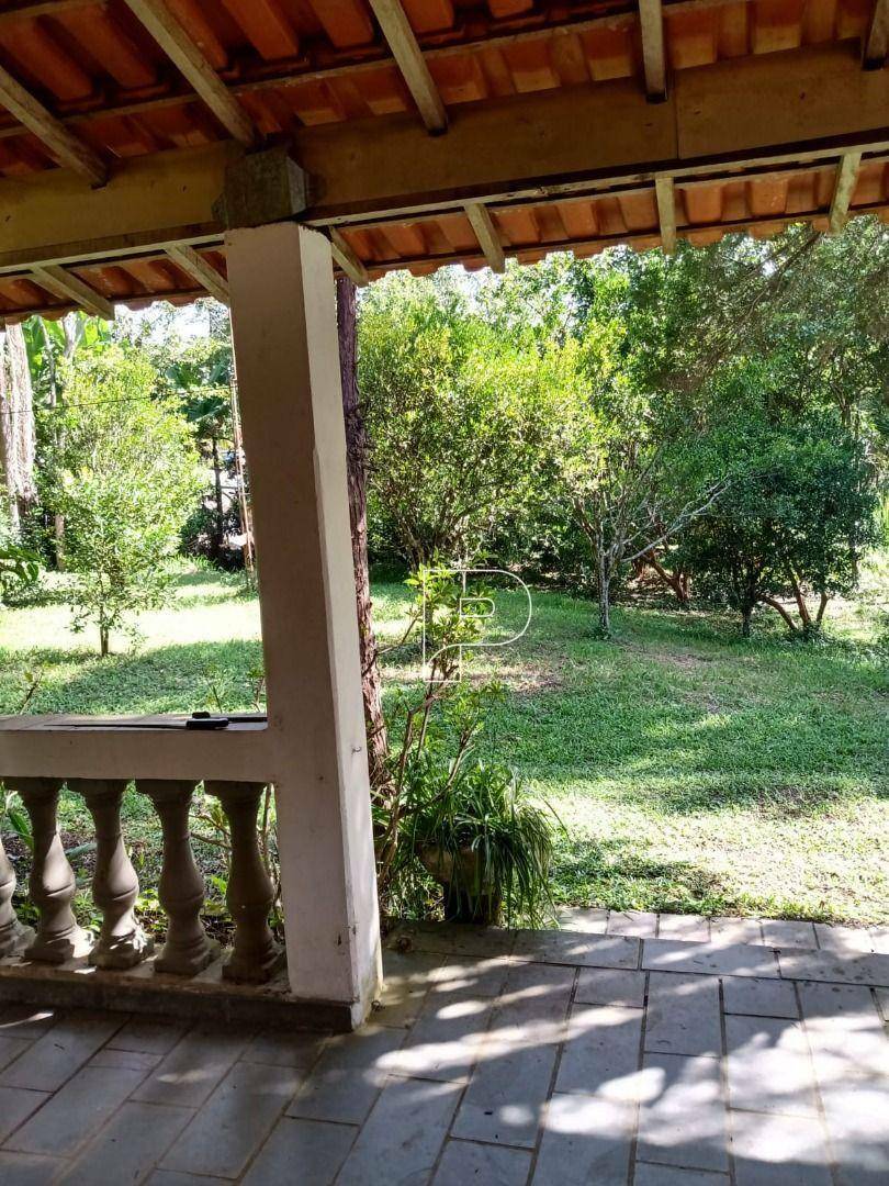 Chácara, 3 quartos, 2220 m² - Foto 4