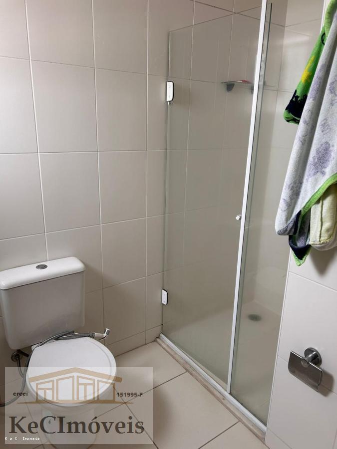 Apartamento à venda com 3 quartos, 131m² - Foto 7