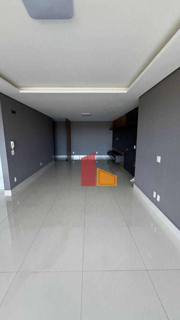 Apartamento à venda e aluguel com 3 quartos, 160m² - Foto 1